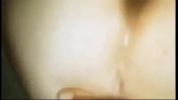تشغيل نائب الرئيس Bruiser مرتين في بلدها بلا توقف سخيف!