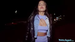 Jouer Virée de tricherie avec un agent public : la renarde espagnole au gros cul Nuria Millan se déchaîne avec une grosse bite en POV