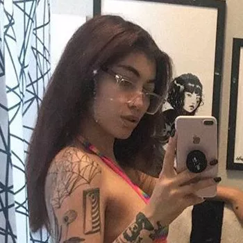 Pornostar Ashlee Juliet