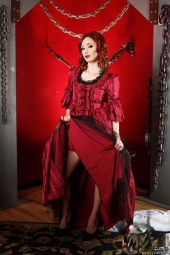 Gwiazda porno Redhead Witch