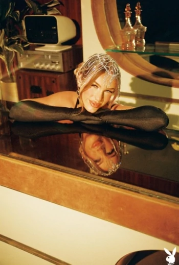 পর্নস্টার Love Dove M